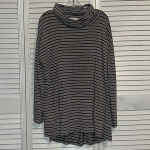 Liz Claiborne Cowl Neck Tunic